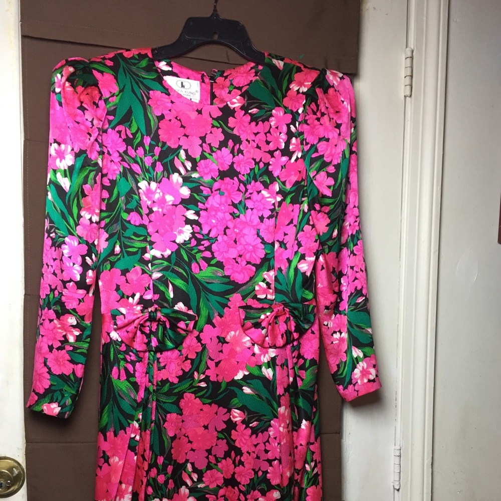 Flora Kung NY Vintage 100% Silk Floral Lined Dress